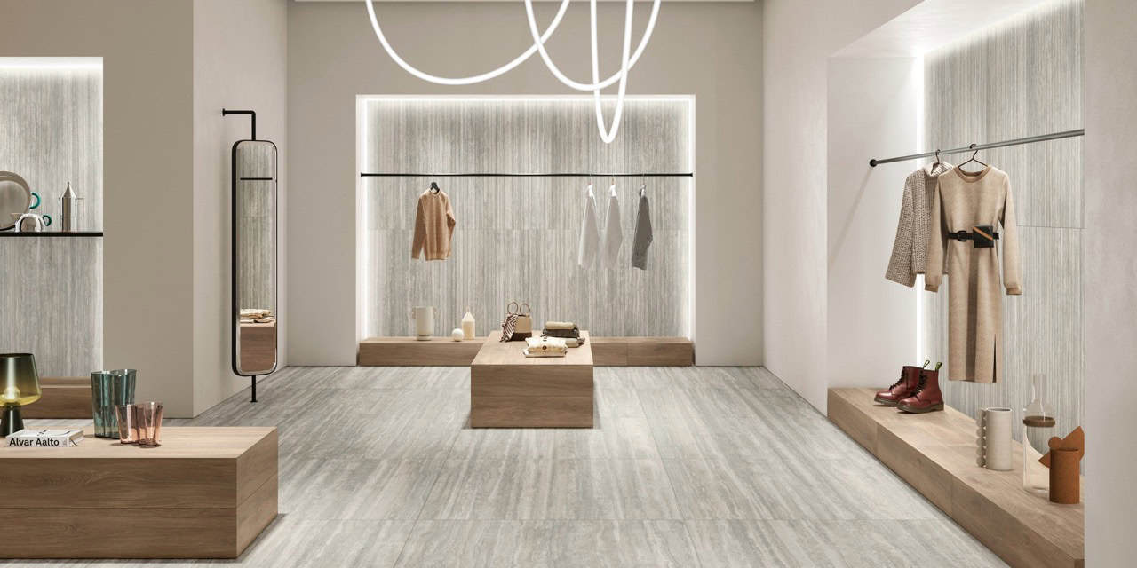 Iconica Silver Verso 120x120 Soft; Iconica Silver Verso Straight 60x120 Matt; Cocoon Ease 20x120 Matt (Slider)