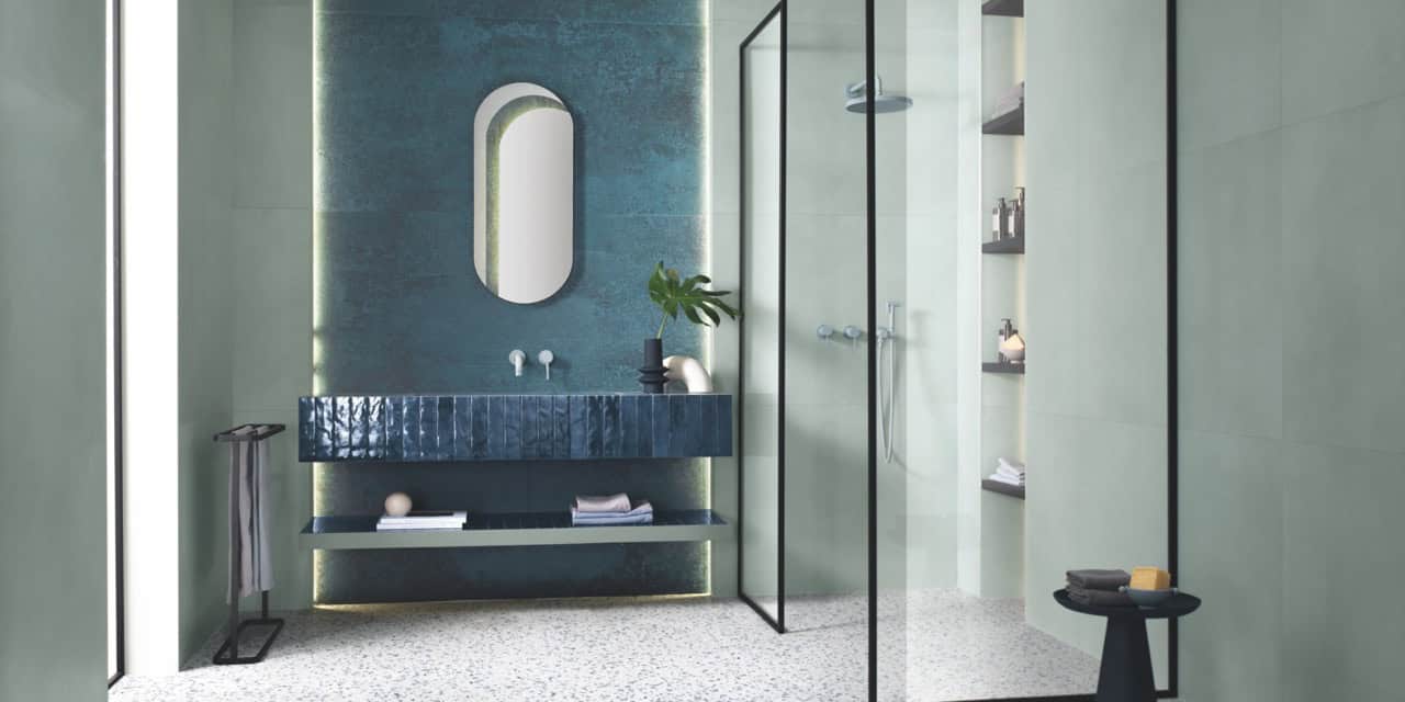 Glim Gemme Azzurro Matt; Glim Gemme Azzurro Macromosaico 30x30 Matt; Glim Blu Navy 6x24 Brillante; Color Mood Cielo 80x160; Color Mood Oxide Blue Rust 80x160; FAP+ Sguardi (Slider)
