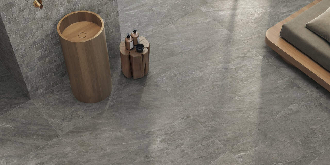 Quartz Essence Burnt 60x120 Grip; Quartz Essence Burnt AExtra20 60x120 Textured; Quartz Essence Burnt Composizione P 29.5x39 Matt; Quartz Essence Burnt 60x120 Matt; Meet Chic Beige 20x120 Matt (Slider)